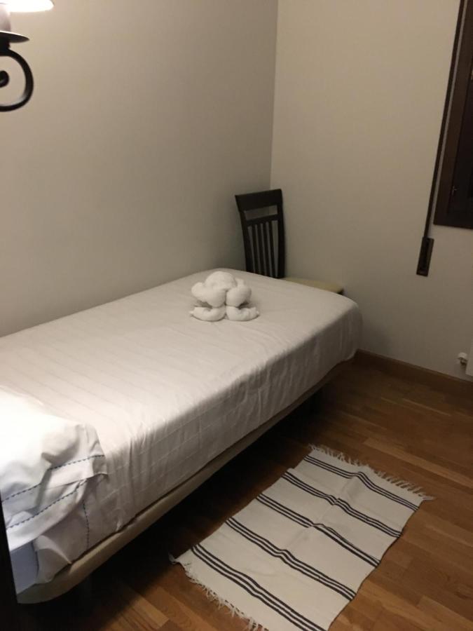 Jardin San Pelayo Apartment Niembro Luaran gambar