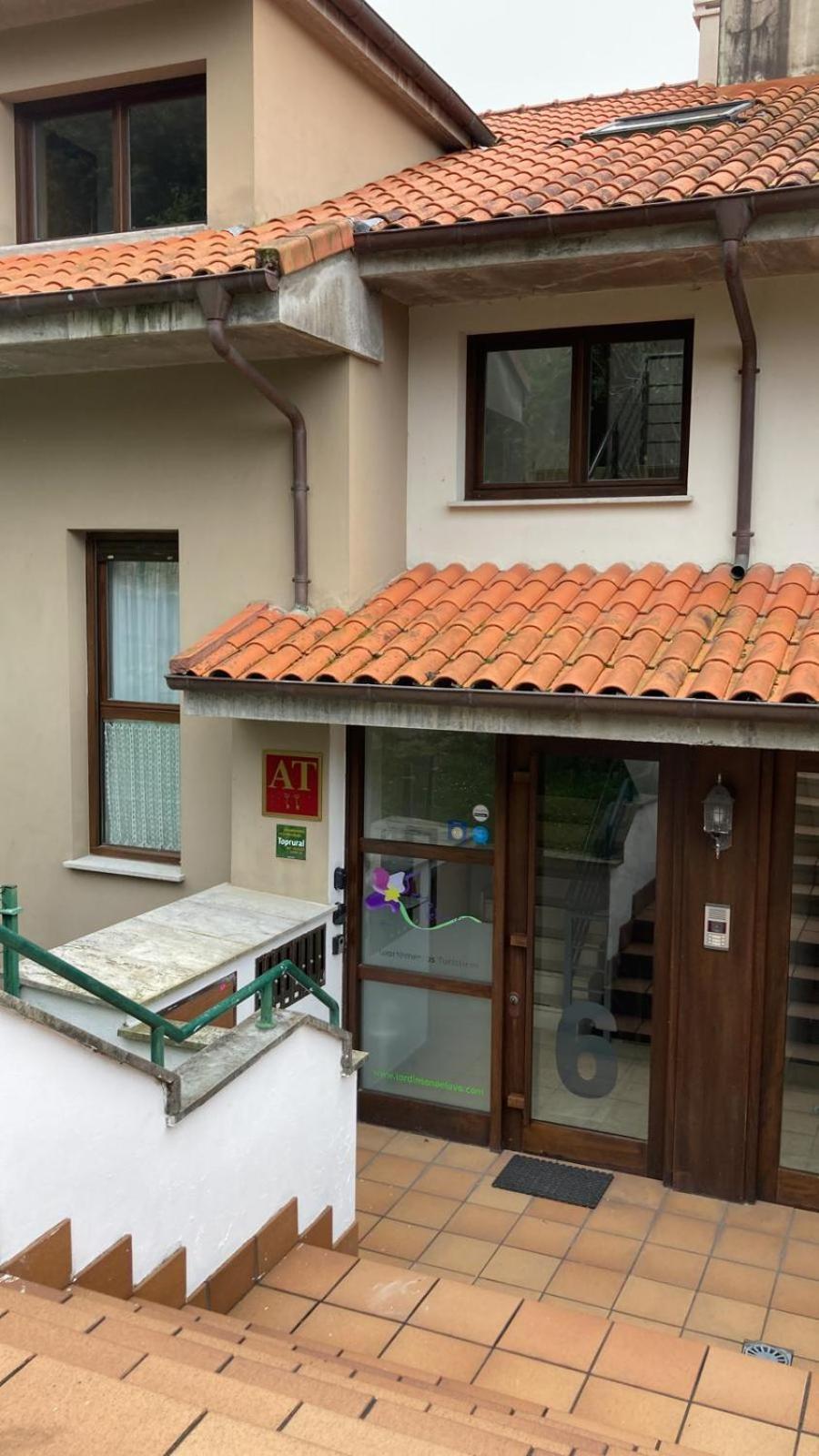 Jardin San Pelayo Apartment Niembro Luaran gambar
