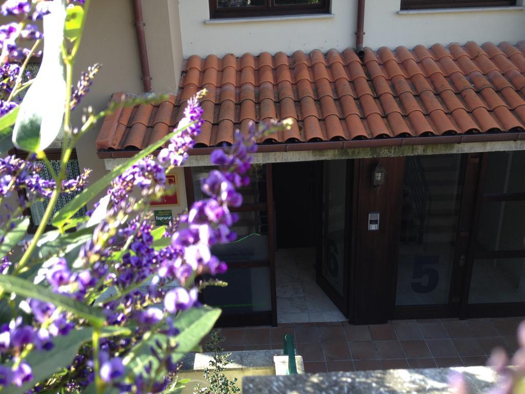Jardin San Pelayo Apartment Niembro Luaran gambar